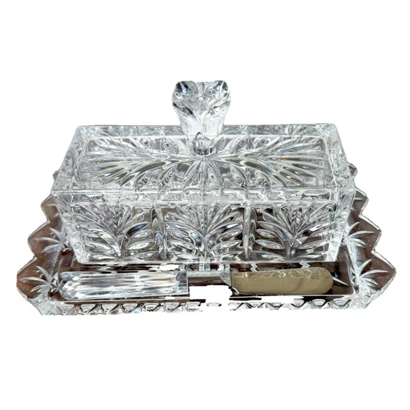 Fifth Avenue Other - Vintage Fifth Avenue Crystal Portico 1/4 Pound 
Butter Covered Dish & Spreader